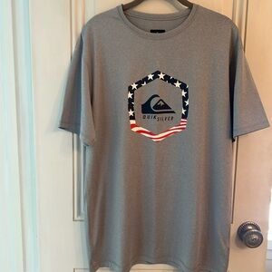 Quiksilver rashguard